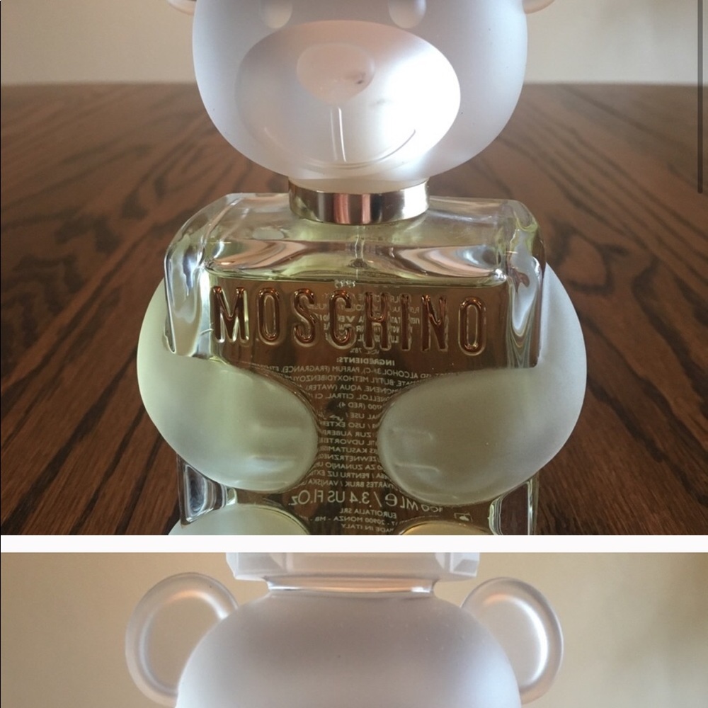 Two kinds Of perfumes